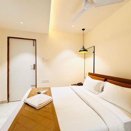 Hotel Star Avenue - Indiranagar Bengaluru Kültér fotó