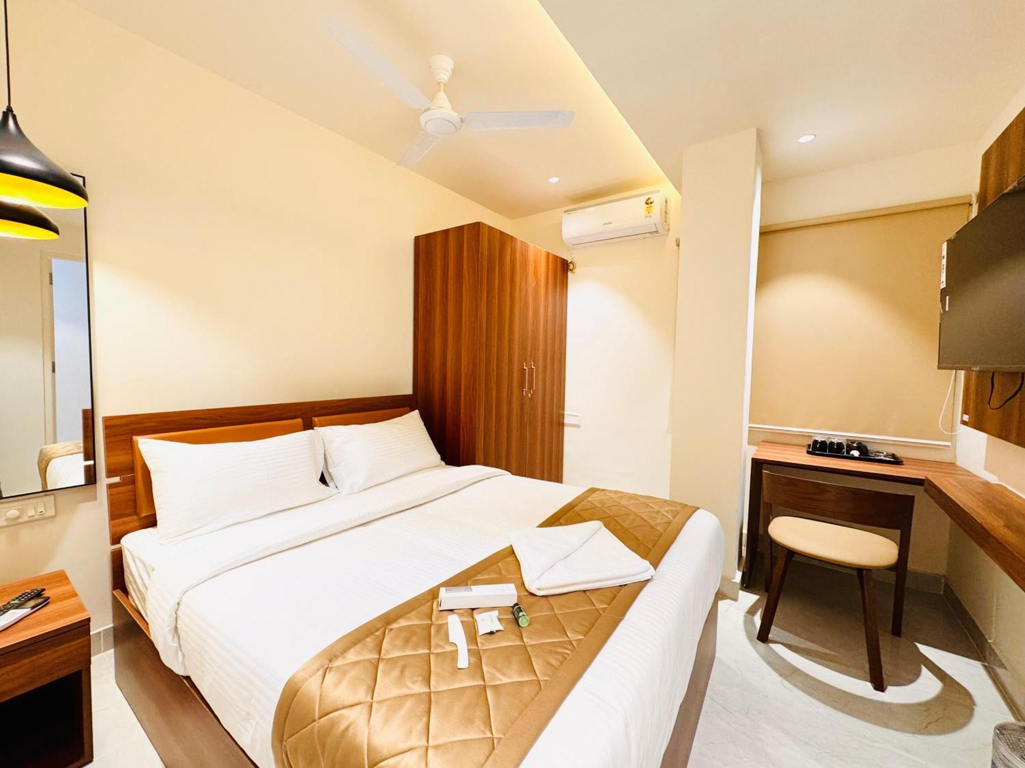 Hotel Star Avenue - Indiranagar Bengaluru Kültér fotó