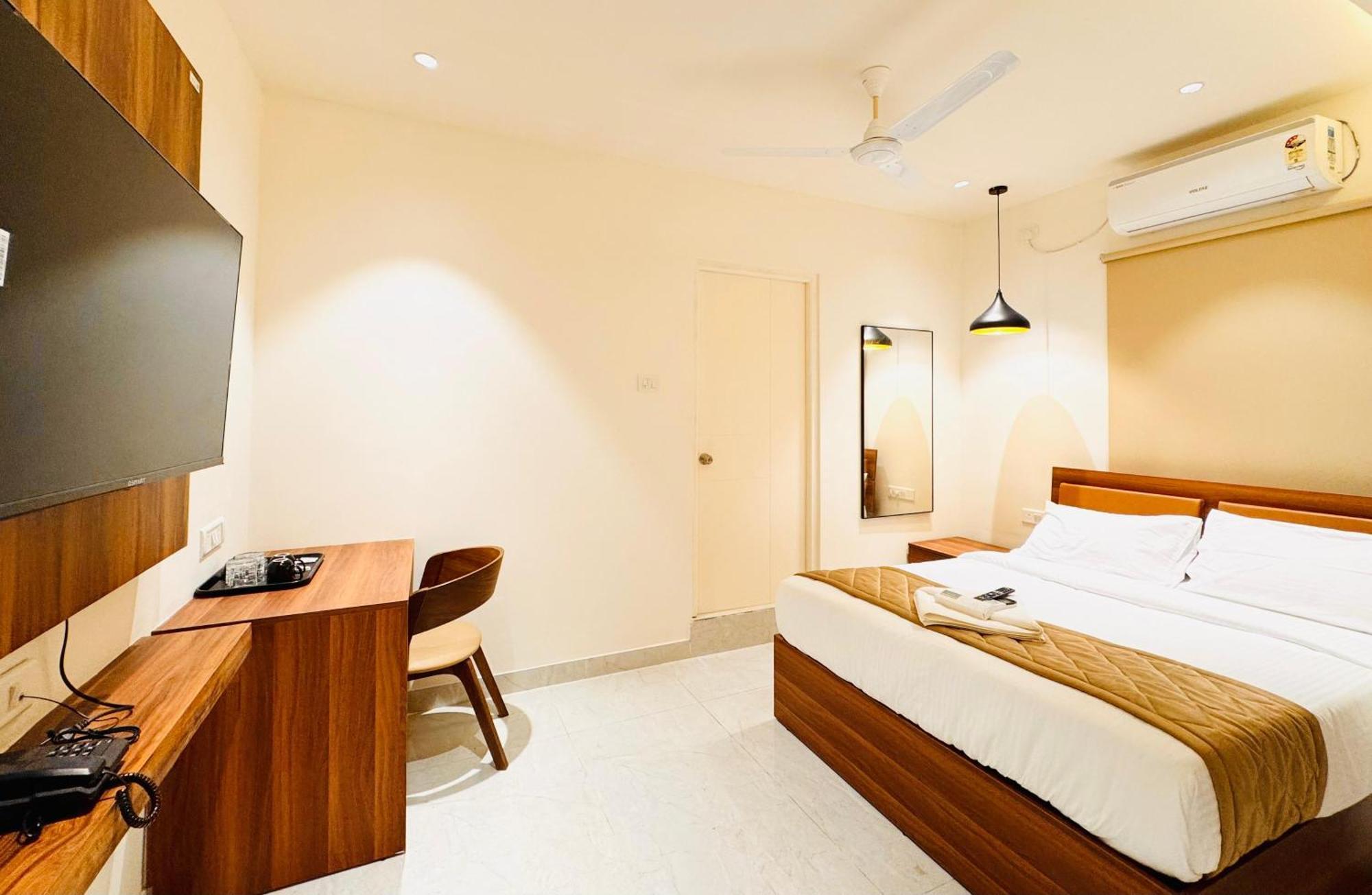 Hotel Star Avenue - Indiranagar Bengaluru Kültér fotó
